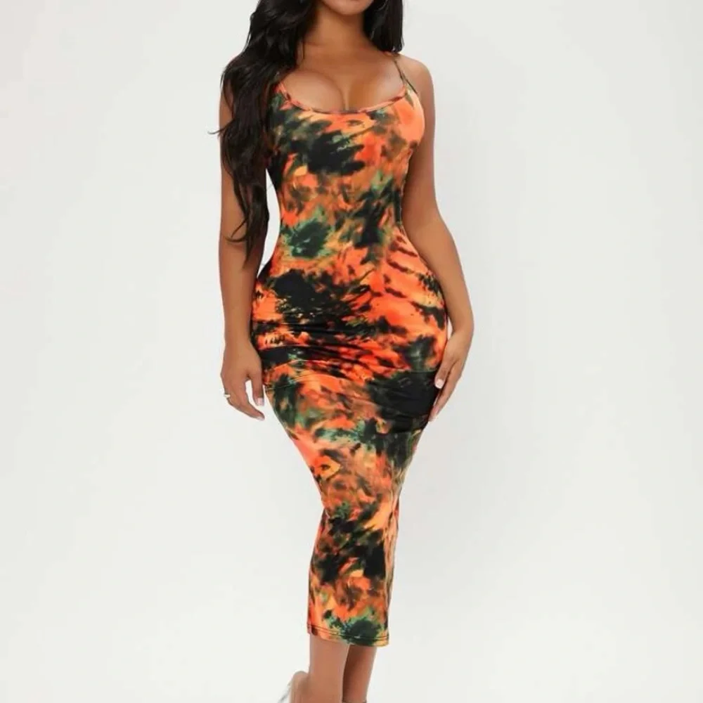 New Inventory 🔥Tie Dye Cami Bodycon Dress🔥 - Picture 5 of 6
